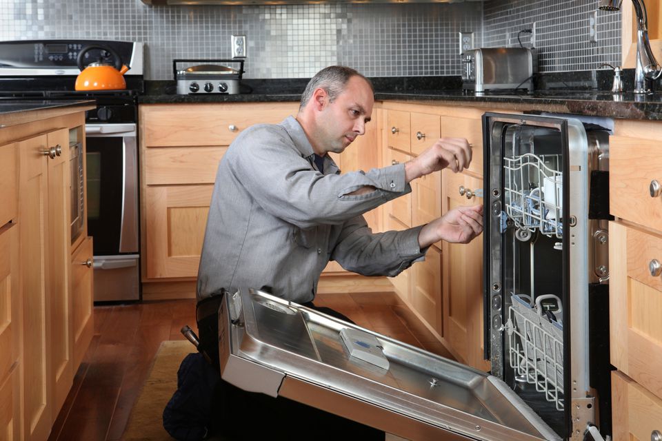 How To Tell When You Need A New Dishwasher